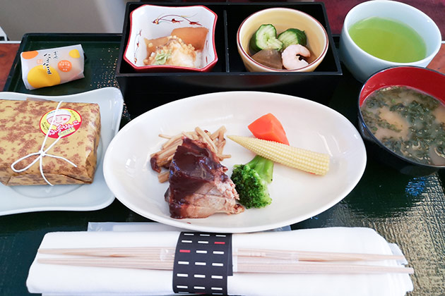 JALファーストクラス機内食