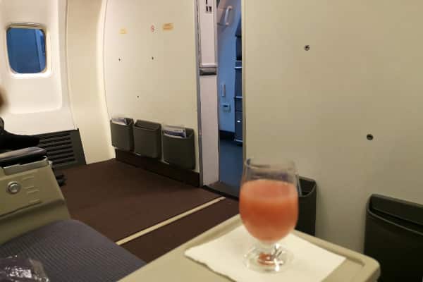 マレーシア航空B737のビジネスクラス