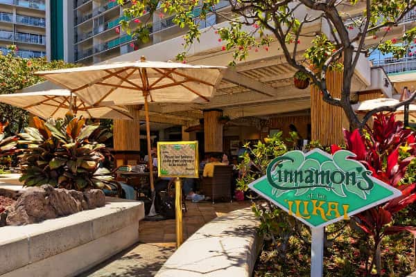 Cinnamon's at the Ilikai